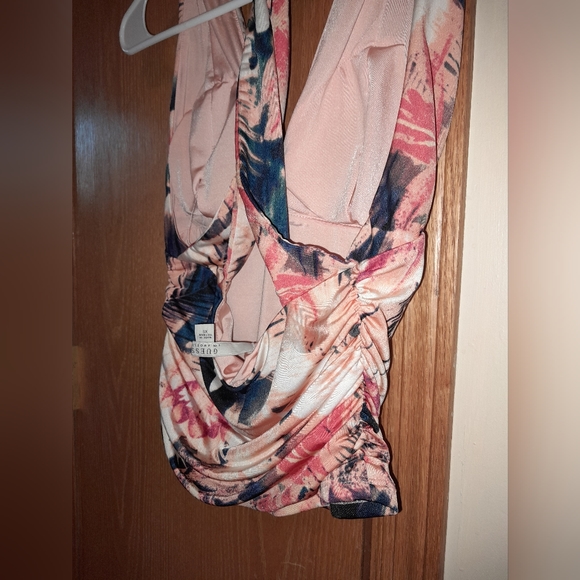 Guess Tropical Floral Halter Top - Picture 4 of 4